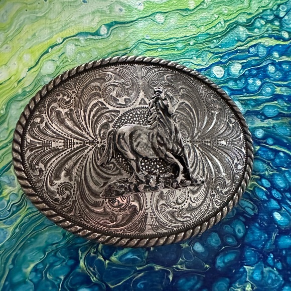 Montana silversmiths horse equine cowboy cowgirl belt buckle - Picture 5 of 5